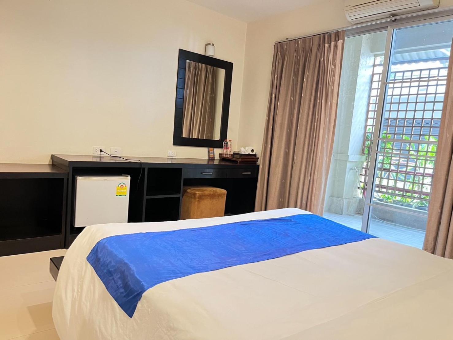 Lub Sbuy Hostel Phuket Exterior foto